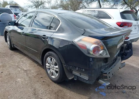 2011 Nissan Altima 2.5 S z USA, uszkodzony, nr VIN 1N4AL2AP8BC172397
